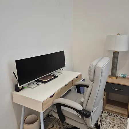 Chic Apartment Bradford (West Yorkshire)